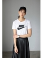 【AZUL by moussy】ナイキ フューチュラ アイコン Tシャツ/WHT
