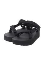 【AZUL by moussy】TEVA Flatform Universal/柄BLK