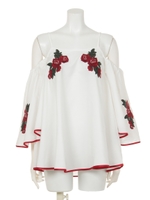 オフショルシシュウブラウス/オフホワイト