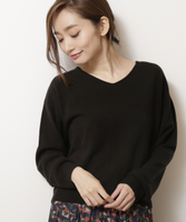 カシミヤタッチVネックニット