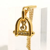 バーバリー ネックレス 26409 ゴールド系 存在感あり！