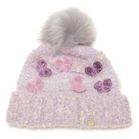 蝶モチーフつきニット帽