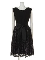 ジョーゼット×花柄レースワンピース/ブラック