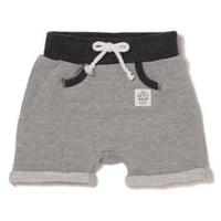 【50%OFF】フロントポケットつき裏毛ハーフパンツ