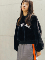 WEGO/ファーロゴプルオーバースウェット