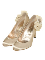 Apuweiser Luxe ビジューモチーフパンプス/ベージュ