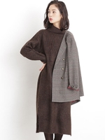 【WEB限定】タートルネックニットワンピース/ブラウン