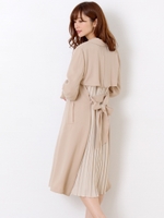 バックプリーツトレンチコート/ベージュ