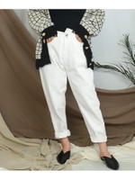 ウエストイレギュラーハイウエストデニムテーパードパンツ/ホワイト