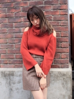 オープンショルダータートルニットTOPS/オレンジブラウン