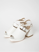 チャンキーヒールバックル付きサンダル/ホワイト