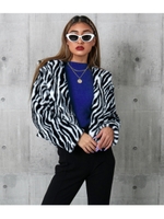 フェイクファーゼブラ柄ショートコー/ホワイト/ブラック(058)