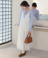 Vネックフレアシルエットキャミソールワンピース