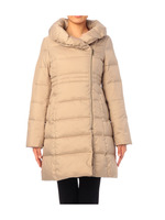 軽量ダウンコート