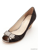 メタリックリボンオープントウパンプス