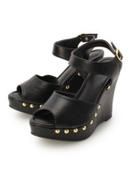 スタッズウェッジサンダル