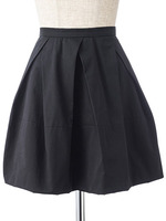 タックボリュームスカート