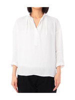 タックデザインスキッパーブラウス