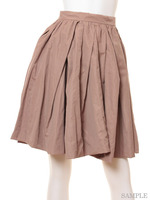 タフタスカート