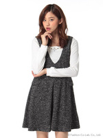 ビジュー装飾付きカットソー＆ワンピースセット