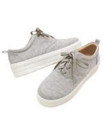 厚底スニーカー