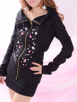 ビジューパーカー