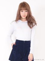 フリルカラーニットプルオーバー