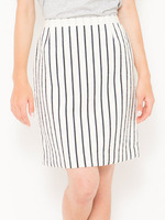 ストライプ柄タイトスカート