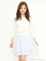 クリンクルローズ刺繍スカート