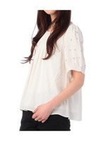 ビジュー付きフレアカットソー