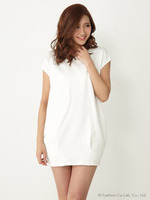 9thビジューネックスウェットOP/WHT