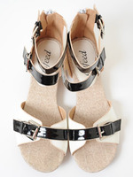 【glifeed】バイカラーエナメルサンダル/ブルー×ベージュ