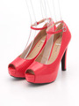 ピープトゥストラップパンプス/レッド