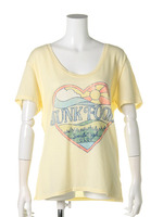 ピースフルジャンクフードTシャツ/Vintage Yellow