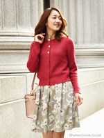 バイヤス地柄ビジュー釦カーデ/グレー