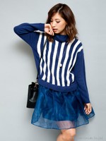 ストライプニットワンピ/ネイビー