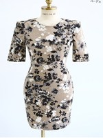 フラワー柄スリムワンピース/ベージュ