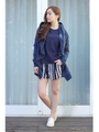 【AZUL by moussy】デニム裏毛フーディ長袖トッパー/NVY