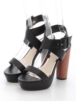 Woodヒールクロスサンダル/ブラック