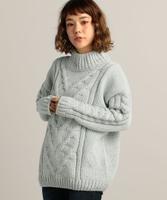 モールヤーンタートルネックニット