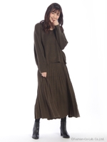 ニットアップ（ロングプリーツスカート）/クロ