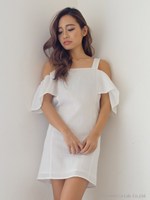 ショルダーフリルタイトワンピース/BLU