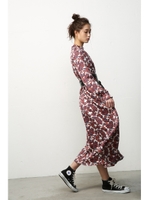 【AZUL by moussy】ペイズリーハイネックミディワンピース/柄WHT