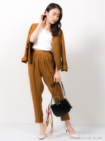 【CLASSY.コラボ】フェイクリネンタックパンツ/BLACK