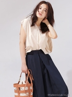 バックボリュームカットトップス/ピンクベージュ