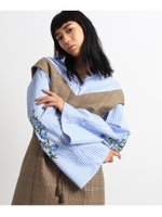 袖刺しゅうストライプシャツ/ライトブルー(391)