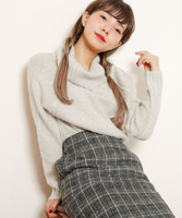 【期間限定】タートルネックプルオーバー
