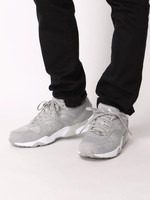 PUMA|R698