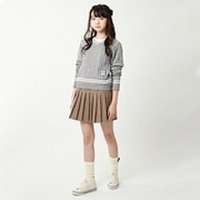 【50%OFF】ロゴワッペンつきチルデンセーター