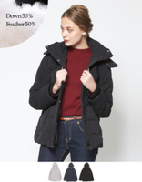 フード付きダウンジャケット